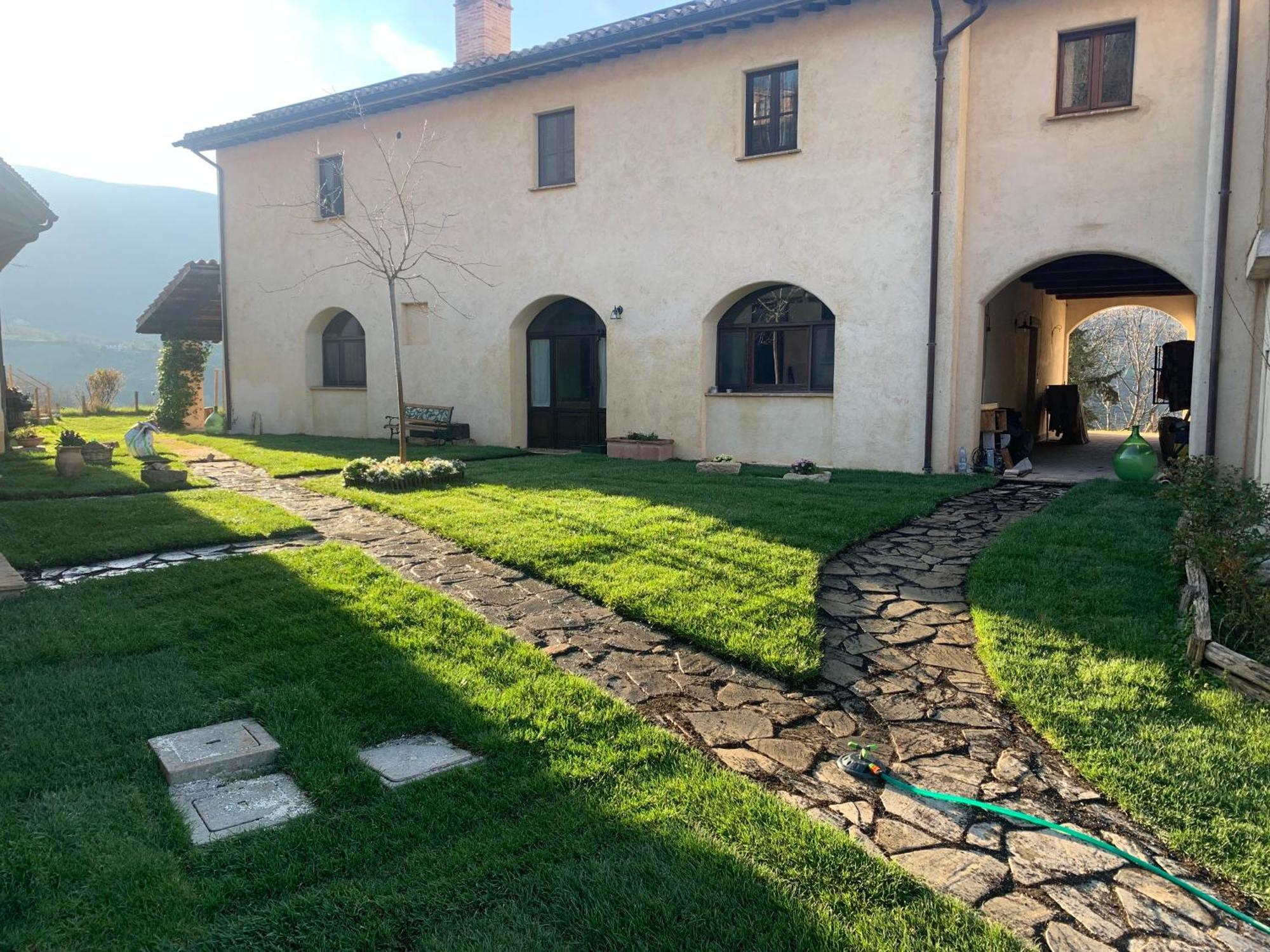 Agriturismo Il Covo Del Solengo Valtopina Exterior photo