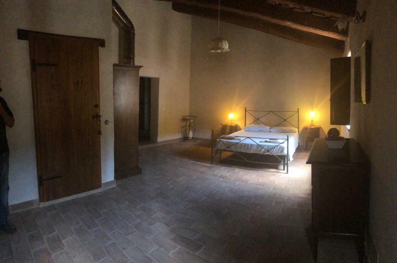 Agriturismo Il Covo Del Solengo Valtopina Exterior photo